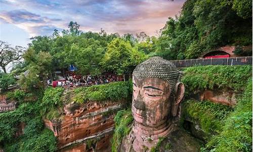 四川乐山旅游攻略路线_乐山旅游攻略景点必去