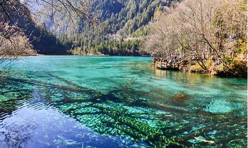 到九寨沟自助游路线_到九寨沟自驾游路线