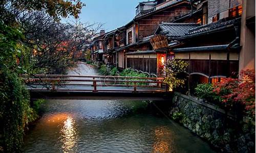 秋季日本旅游攻略_日本秋天风景