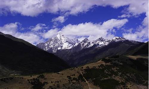 四姑娘山到九寨沟怎么去_西安到四姑娘山自驾游攻略路线