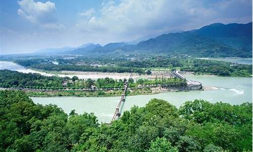 都江堰旅游攻略住宿哪里方便-都江堰在哪里住宿好